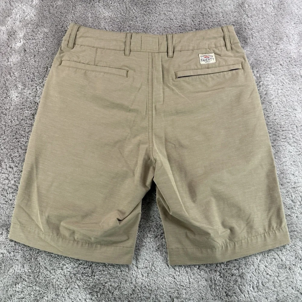 Faherty All Day Shorts Mens 29 Khaki Stretch Drawstring Hybrid Casual Beach